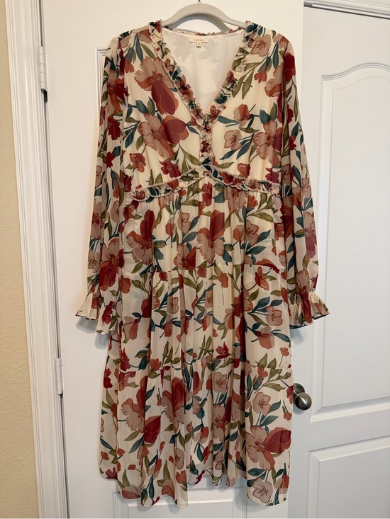 JODIFL Dresses & Skirts - JODIFL Cream Midi Dress with Red & Green Floral Print
